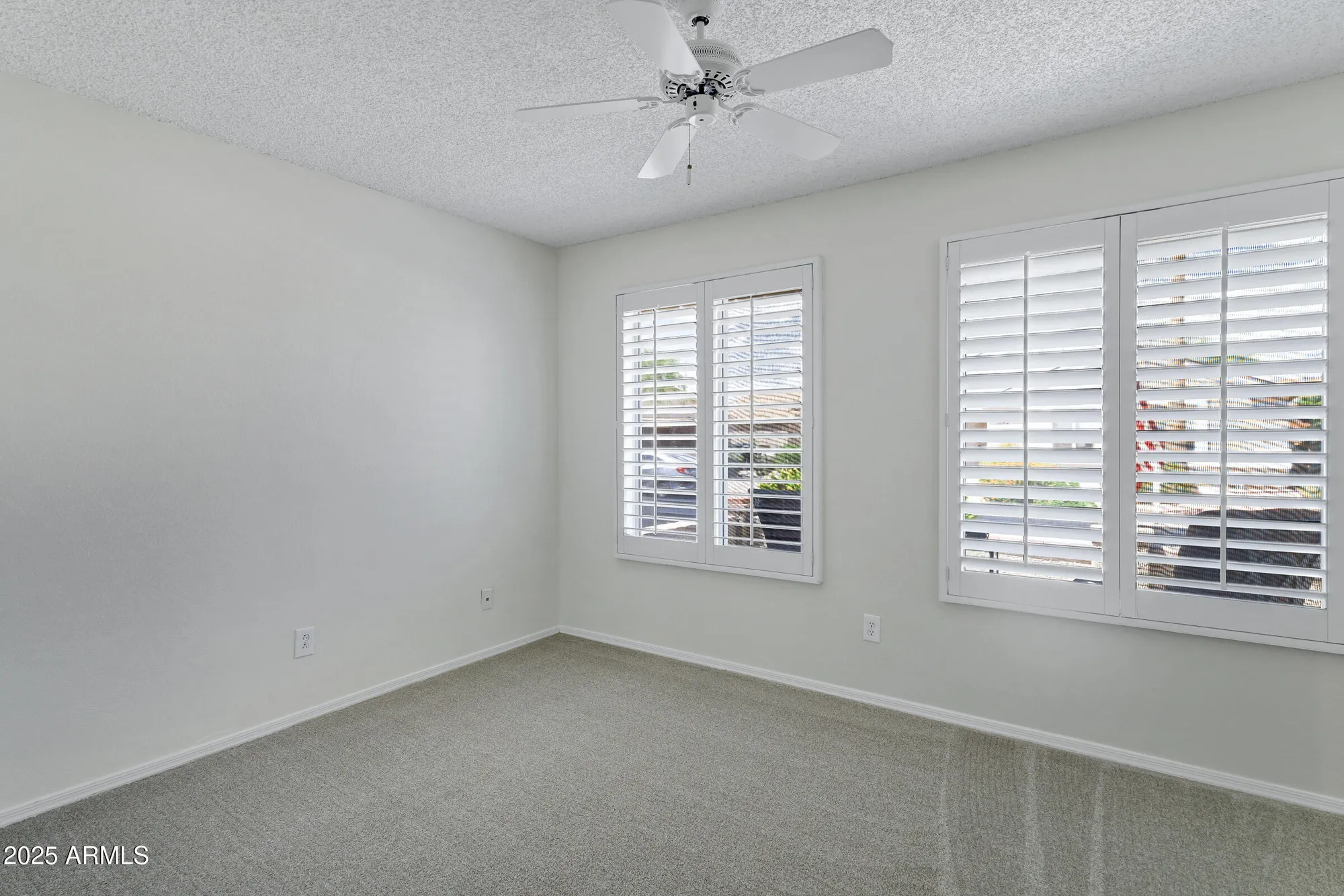 Property Slideshow image 15 of 23 | 1863 e buena vista dr, Chandler, AZ, 85249