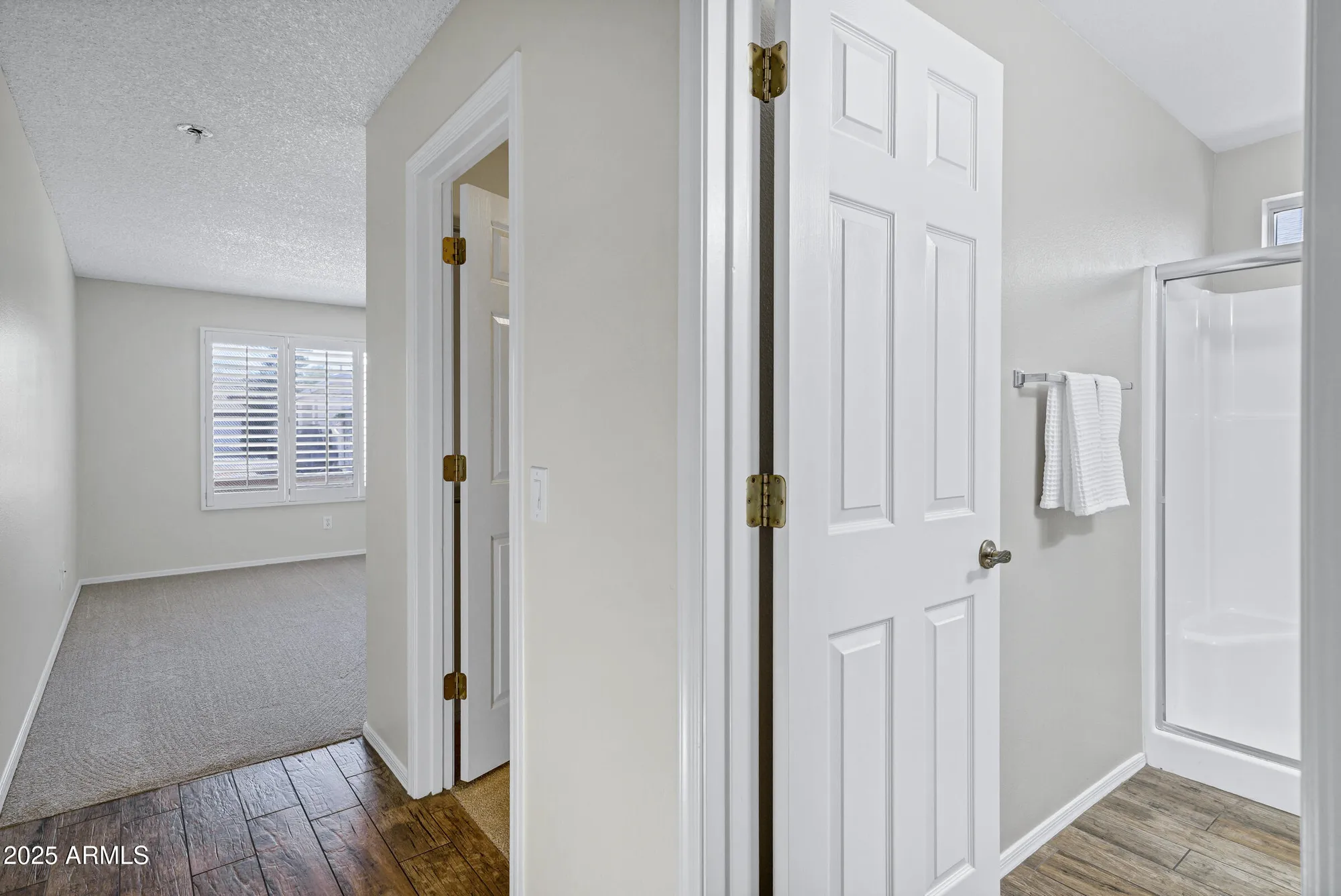 Property Slideshow image 17 of 23 | 1863 e buena vista dr, Chandler, AZ, 85249