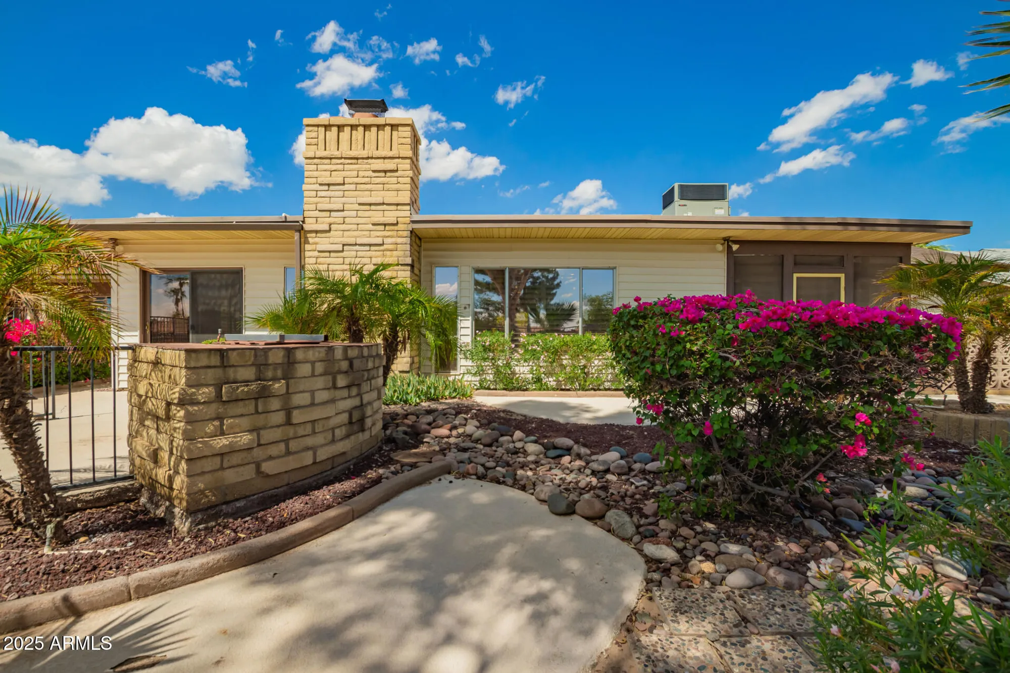 Property Slideshow image 11 of 34 | 11409 s tomah st, Phoenix, AZ, 85044