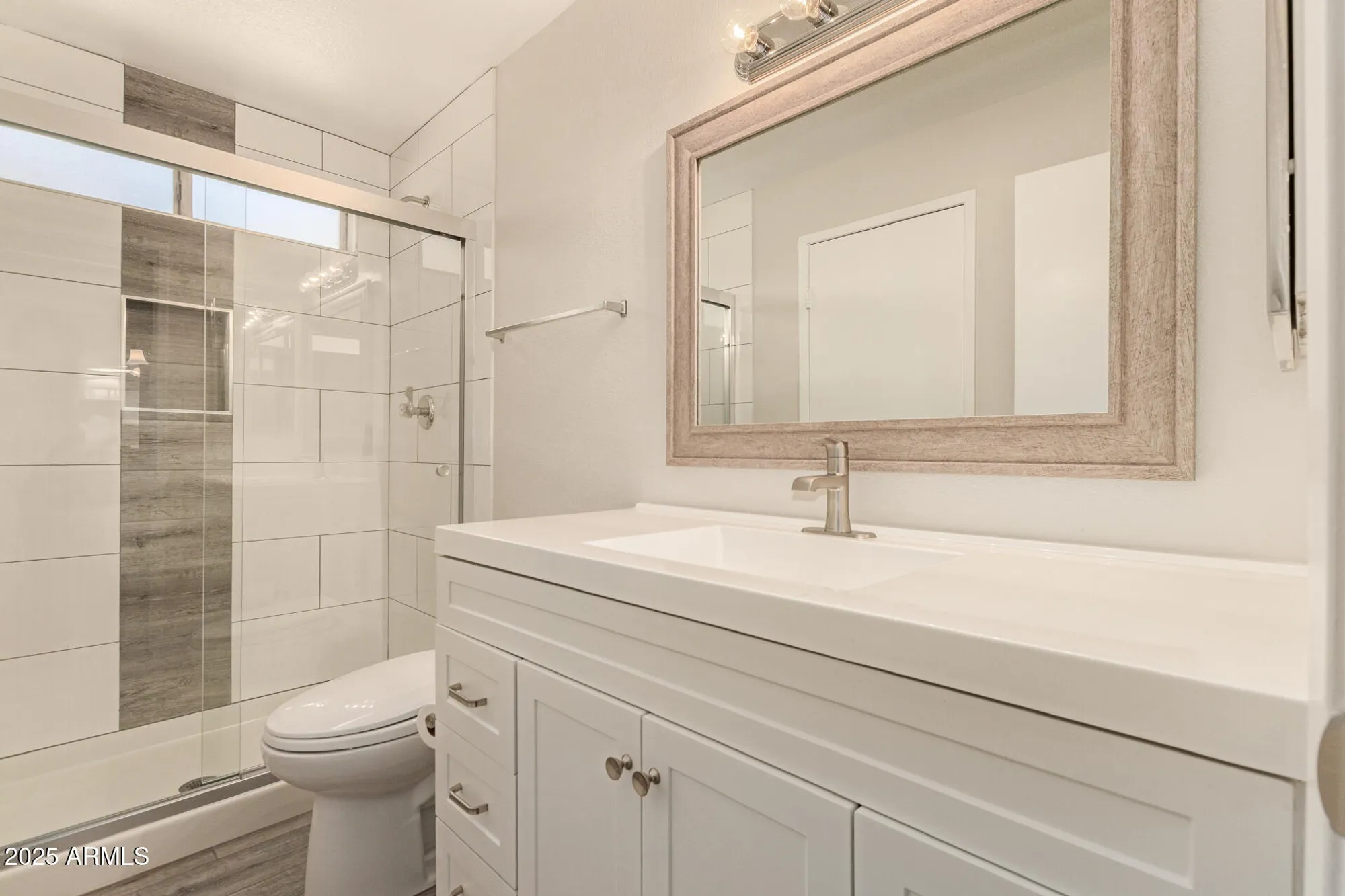 Property Slideshow image 6 of 34 | 11409 s tomah st, Phoenix, AZ, 85044