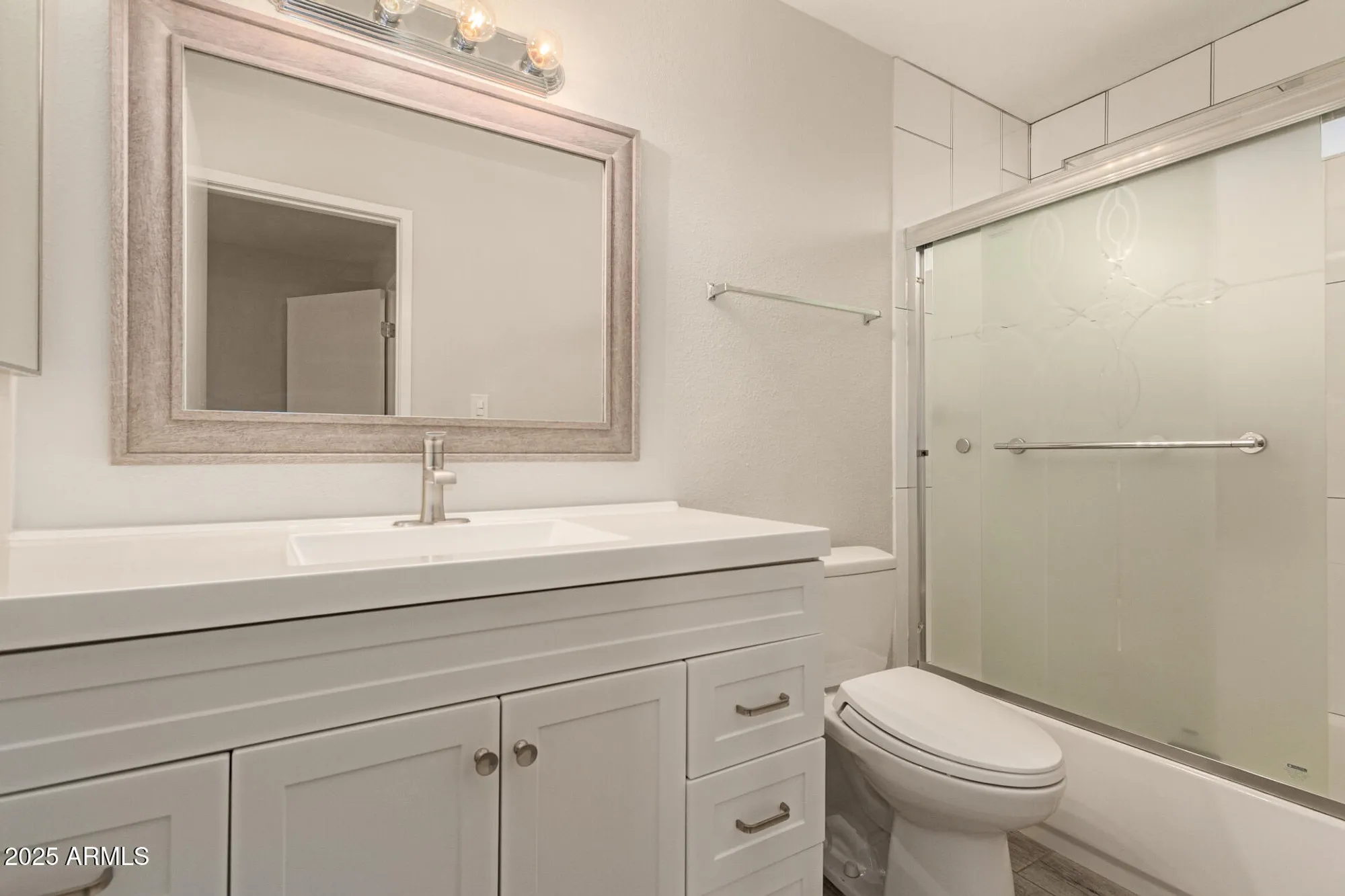 Property Slideshow image 4 of 34 | 11409 s tomah st, Phoenix, AZ, 85044