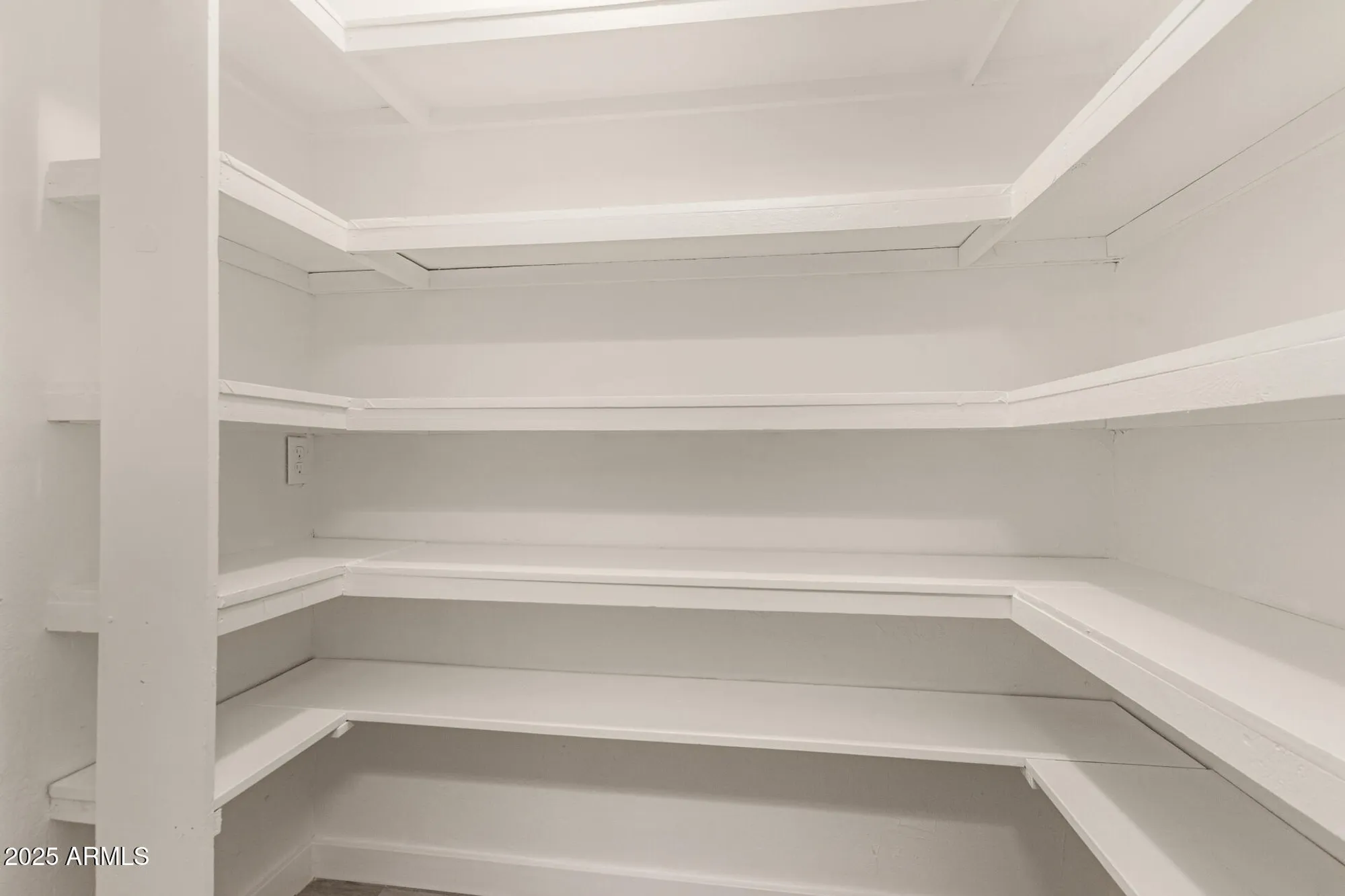 Property Slideshow image 26 of 34 | 11409 s tomah st, Phoenix, AZ, 85044