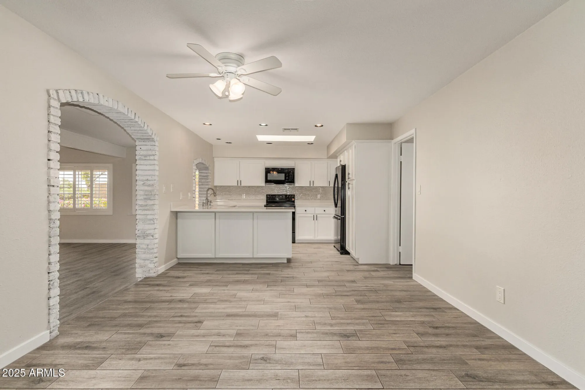 Property Slideshow image 30 of 34 | 11409 s tomah st, Phoenix, AZ, 85044