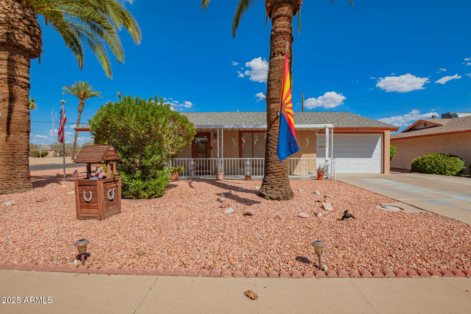 Property Slideshow image 2 of 25 | 12037 n thunderbird rd, Sun City, AZ, 85351