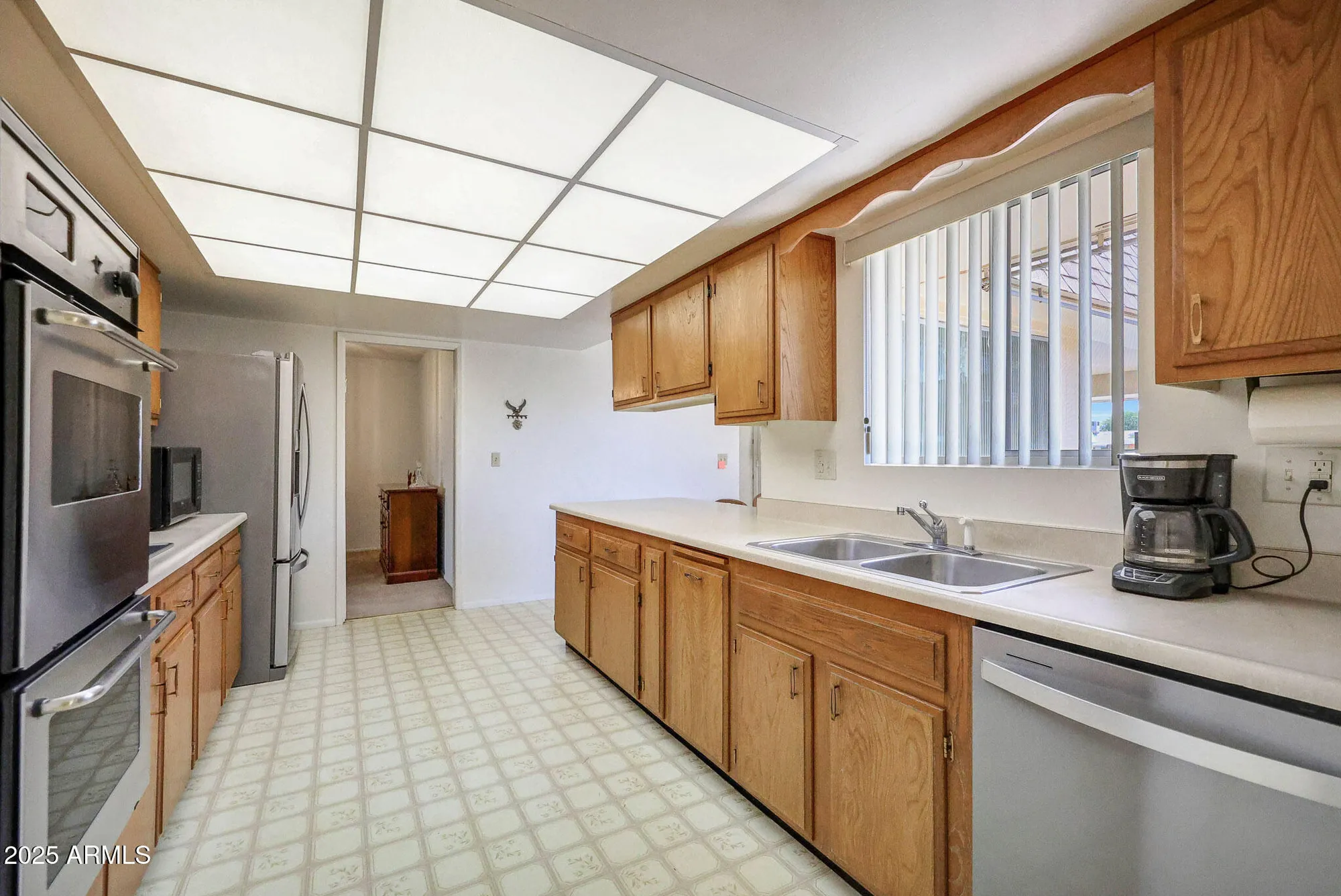 Property Slideshow image 14 of 39 | 10415 w camelot cir, Sun City, AZ, 85351