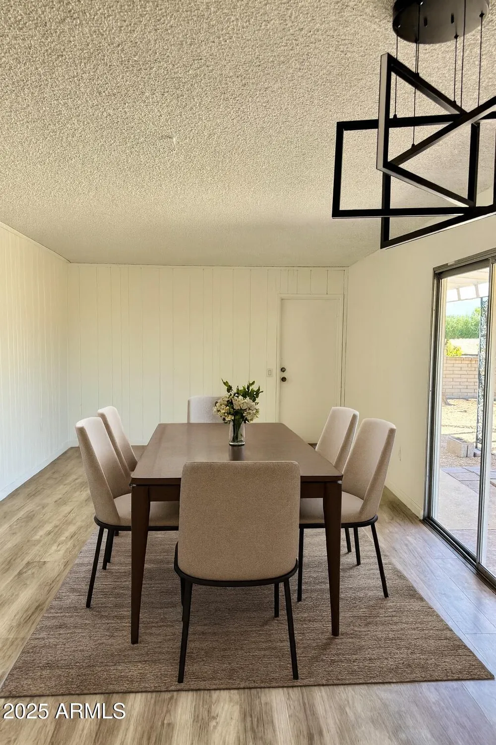 Property Slideshow image 7 of 29 | 14202 n lakeforest dr, Sun City, AZ, 85351