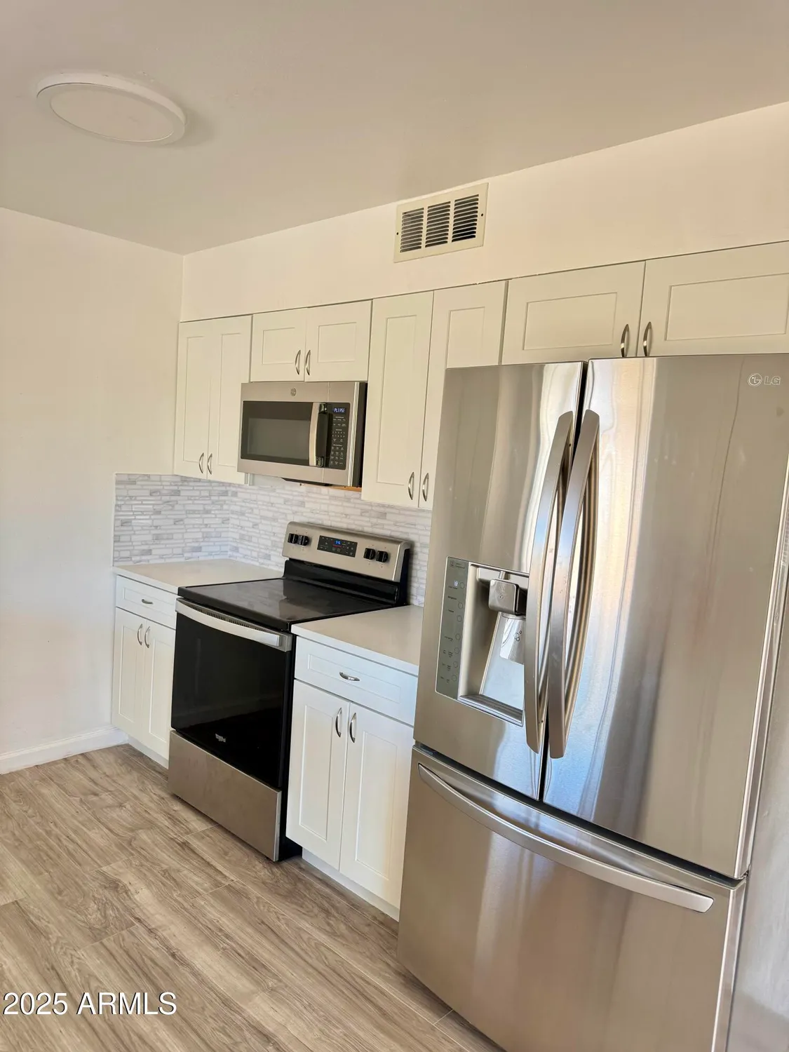 Property Slideshow image 11 of 29 | 14202 n lakeforest dr, Sun City, AZ, 85351