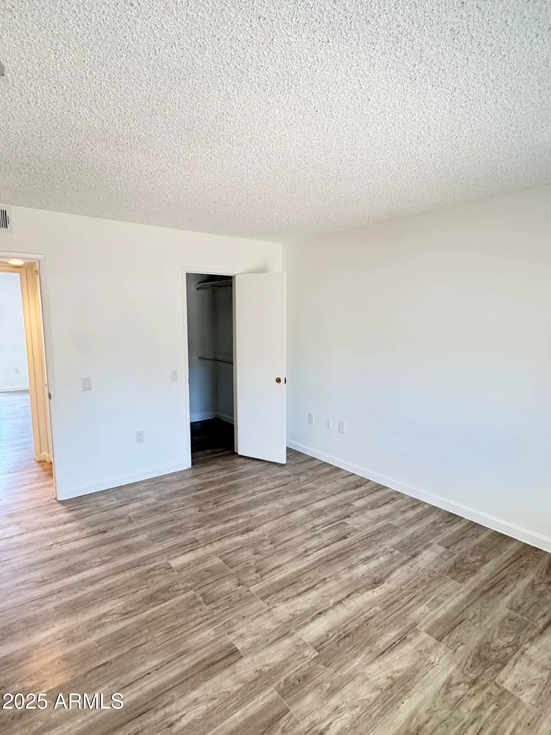 Property Slideshow image 19 of 29 | 14202 n lakeforest dr, Sun City, AZ, 85351