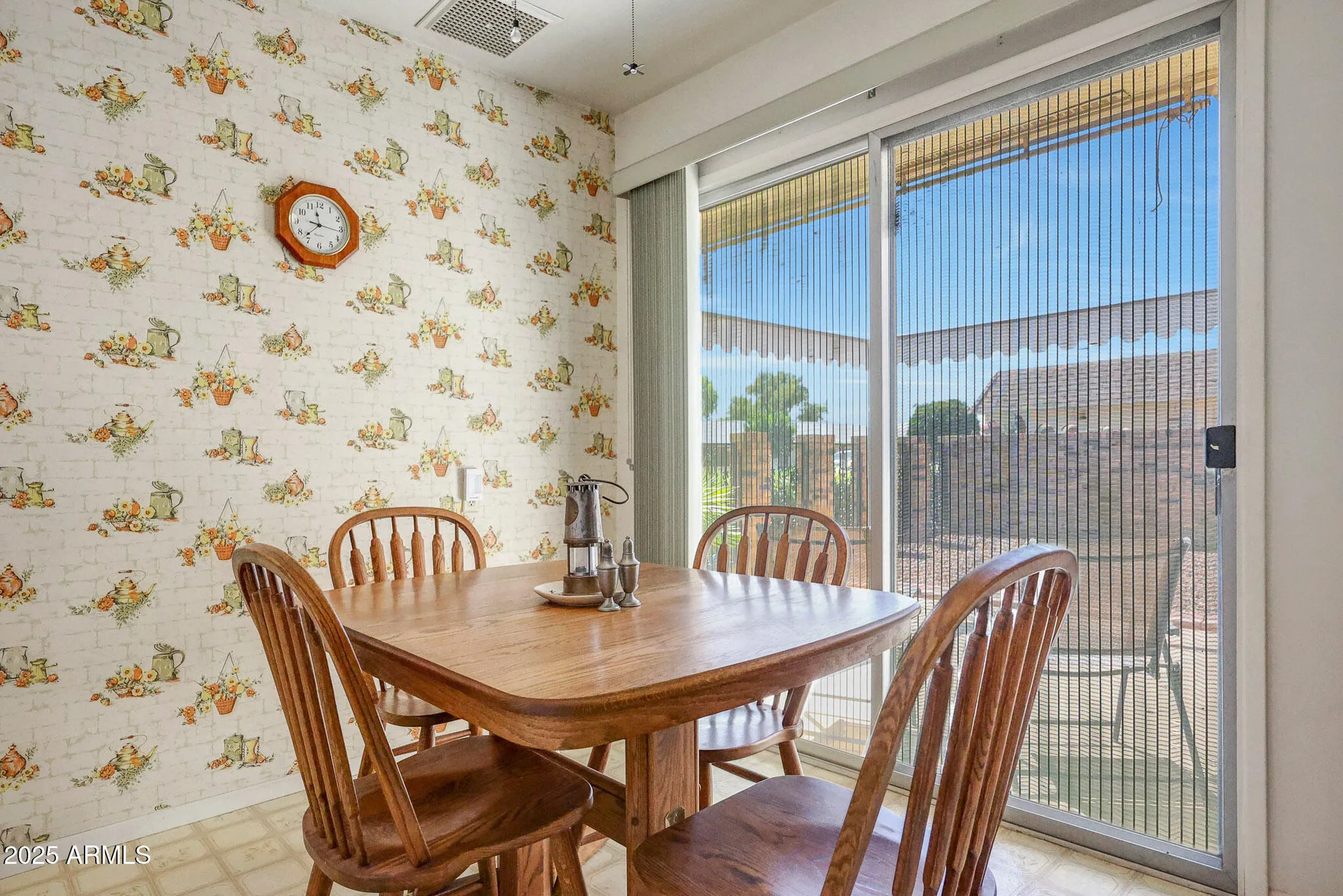 Property Slideshow image 17 of 39 | 10415 w camelot cir, Sun City, AZ, 85351