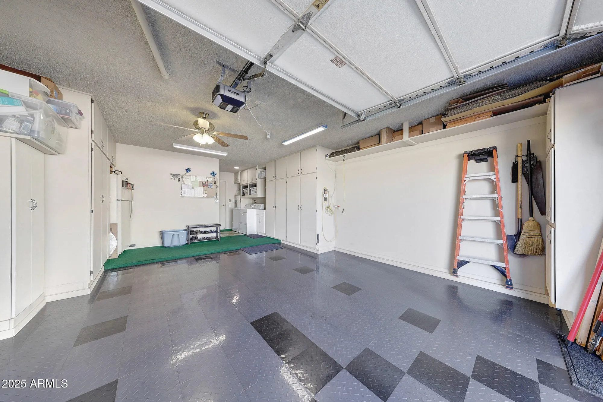 Property Slideshow image 25 of 37 | 13842 n 111th ave, Sun City, AZ, 85351