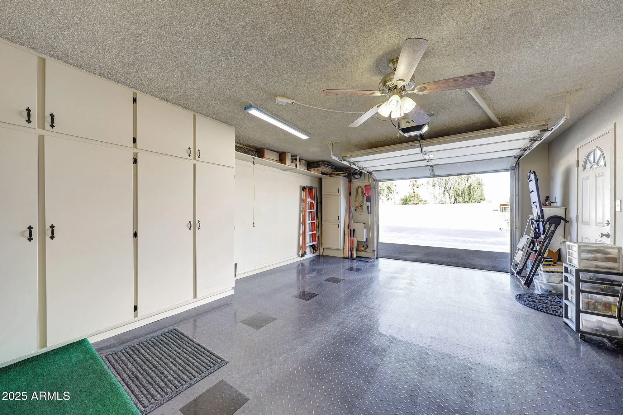 Property Slideshow image 27 of 37 | 13842 n 111th ave, Sun City, AZ, 85351
