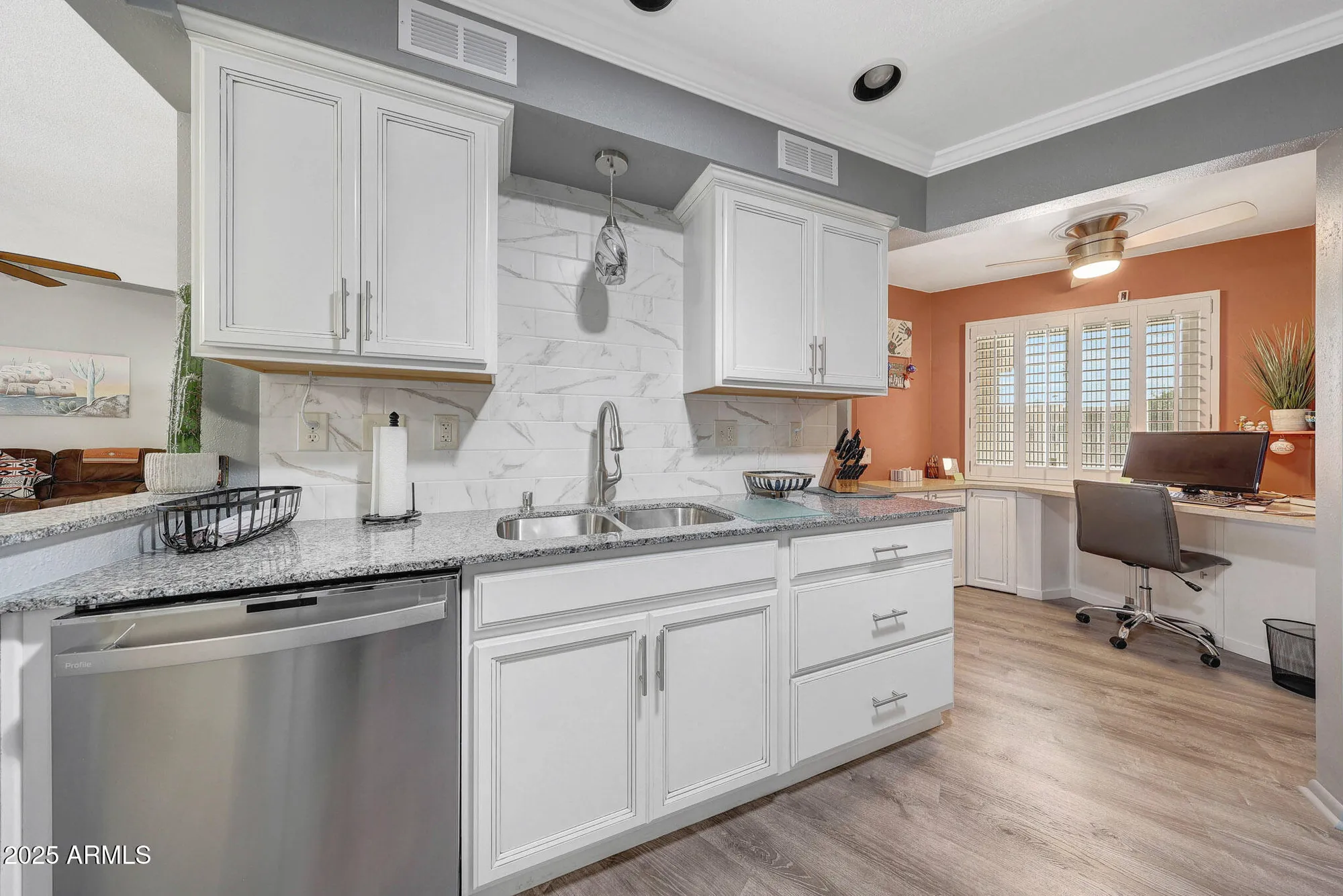 Property Slideshow image 13 of 37 | 13842 n 111th ave, Sun City, AZ, 85351