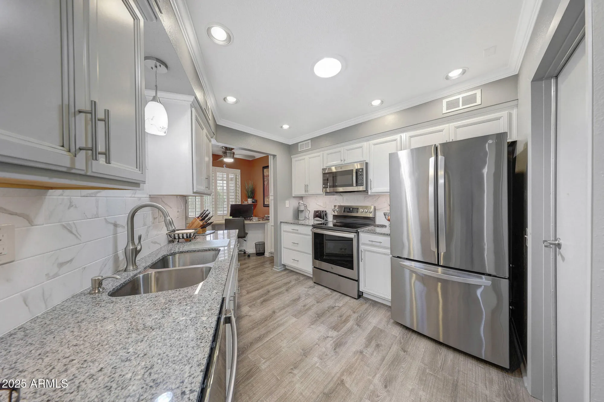 Property Slideshow image 17 of 37 | 13842 n 111th ave, Sun City, AZ, 85351