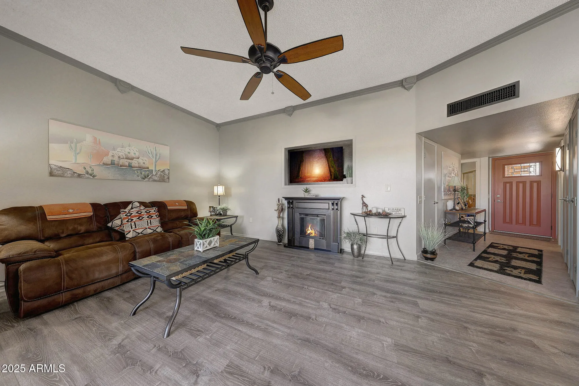 Property Slideshow image 12 of 37 | 13842 n 111th ave, Sun City, AZ, 85351