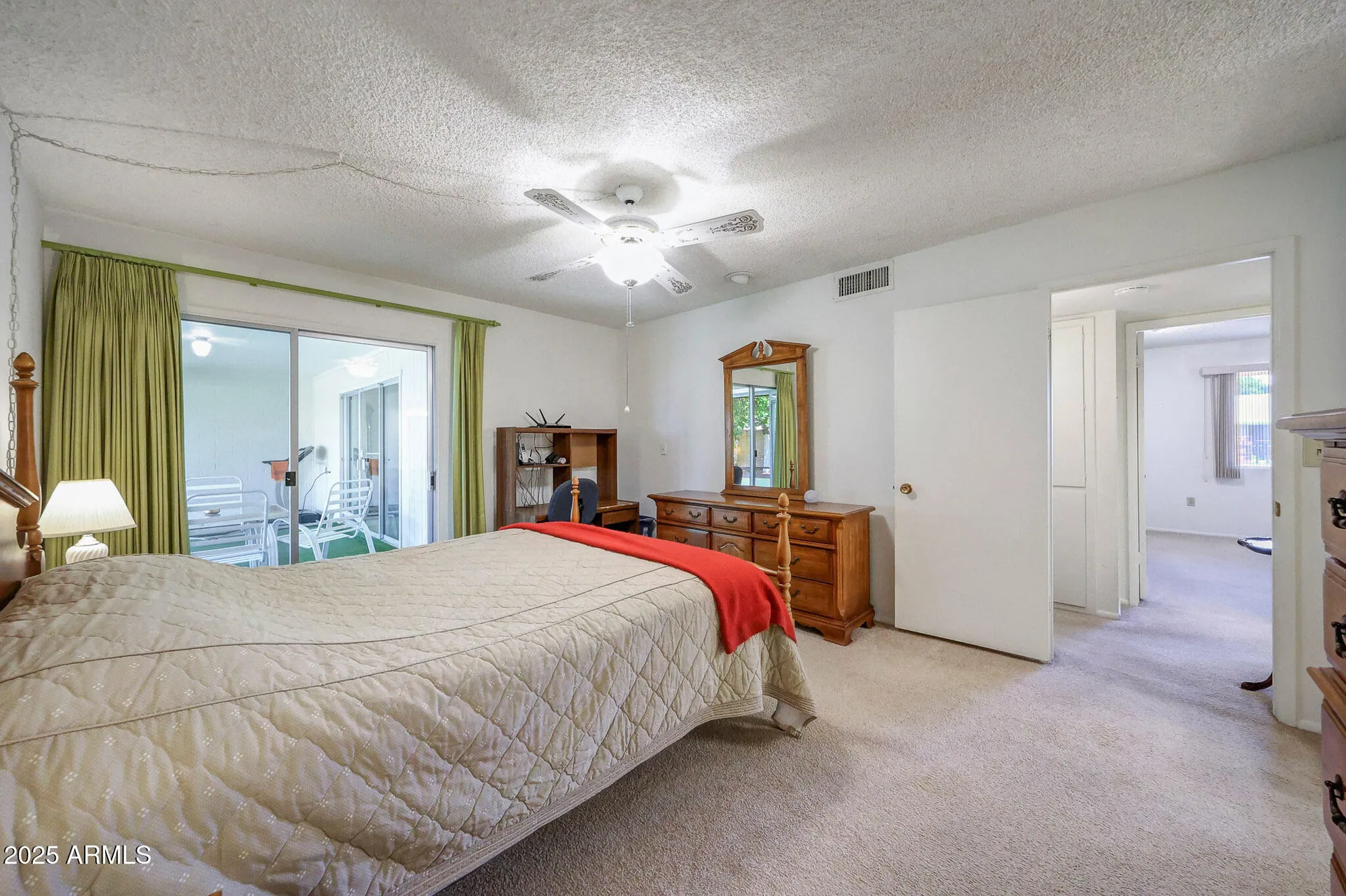 Property Slideshow image 27 of 39 | 10415 w camelot cir, Sun City, AZ, 85351