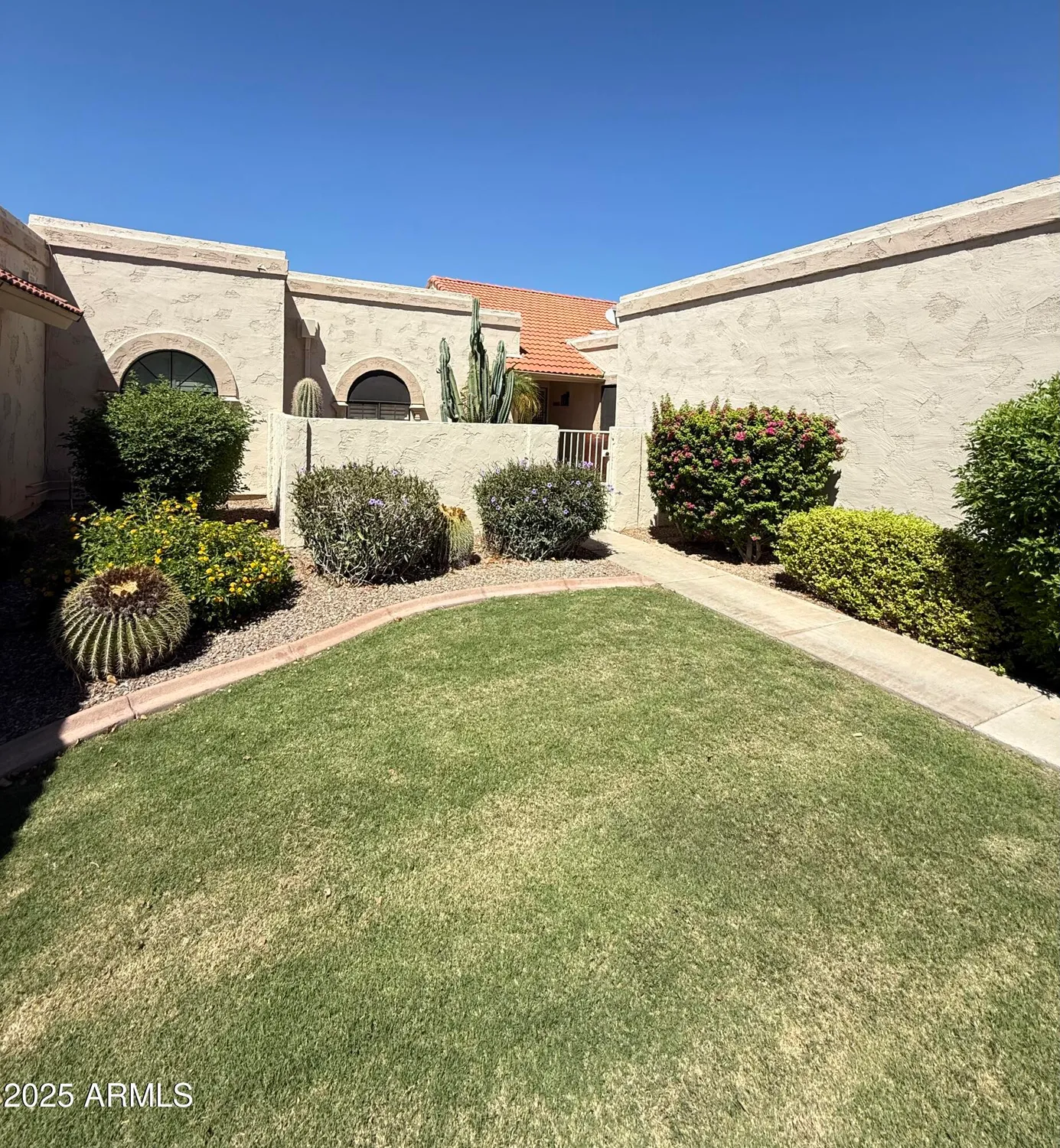 Property Slideshow image 8 of 36 | 18804 n 95th ave, Peoria, AZ, 85382