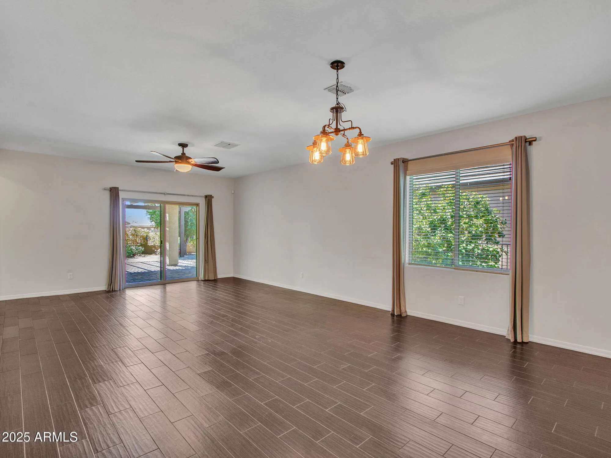 Property Slideshow image 14 of 56 | 22419 w la pasada blvd, Buckeye, AZ, 85326