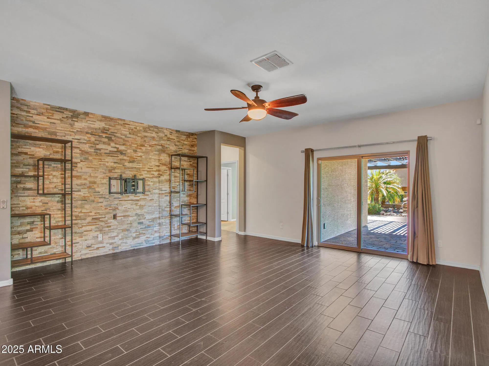 Property Slideshow image 13 of 56 | 22419 w la pasada blvd, Buckeye, AZ, 85326