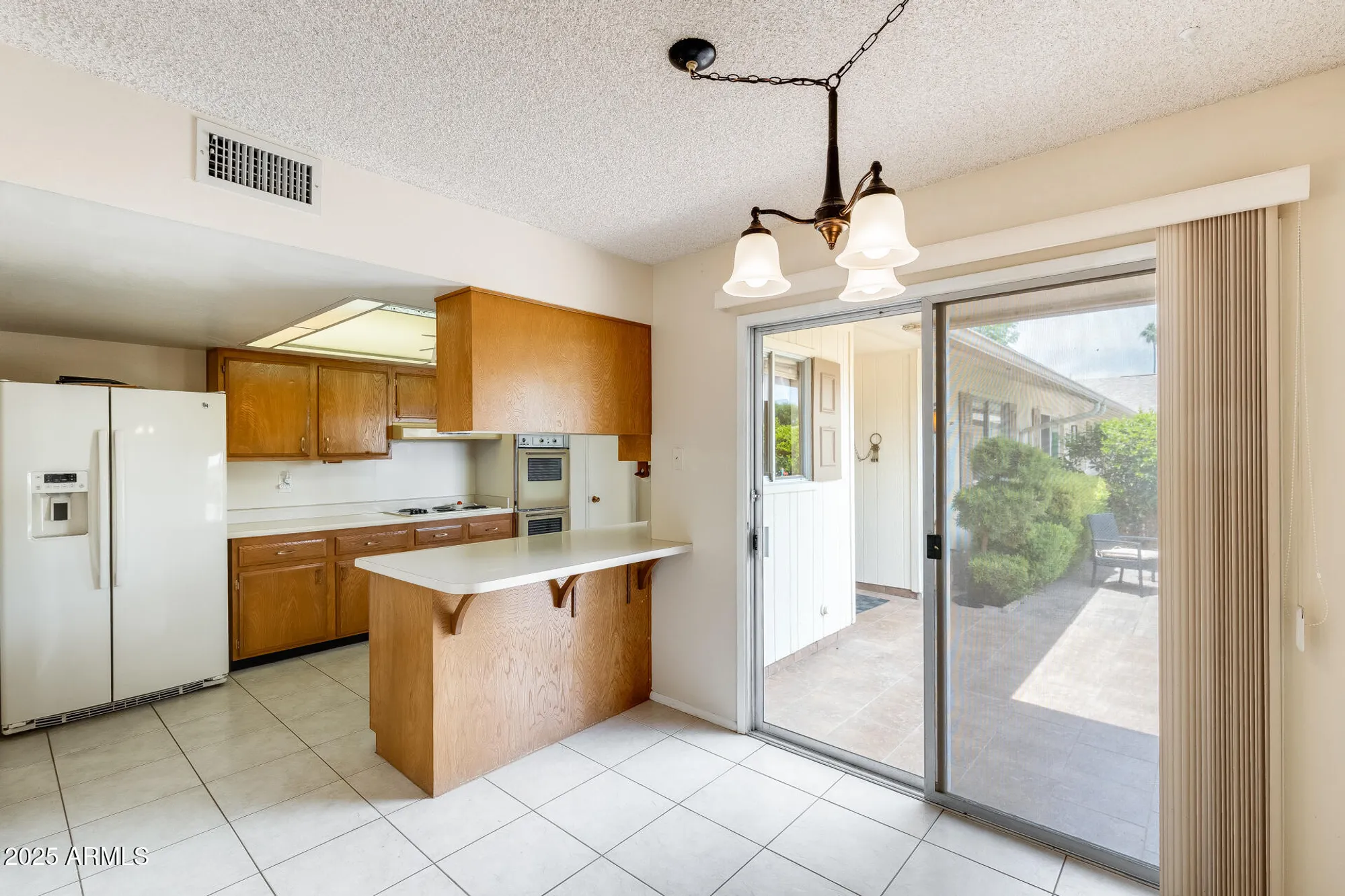 Property Slideshow image 3 of 49 | 10137 w forrester dr, Sun City, AZ, 85351