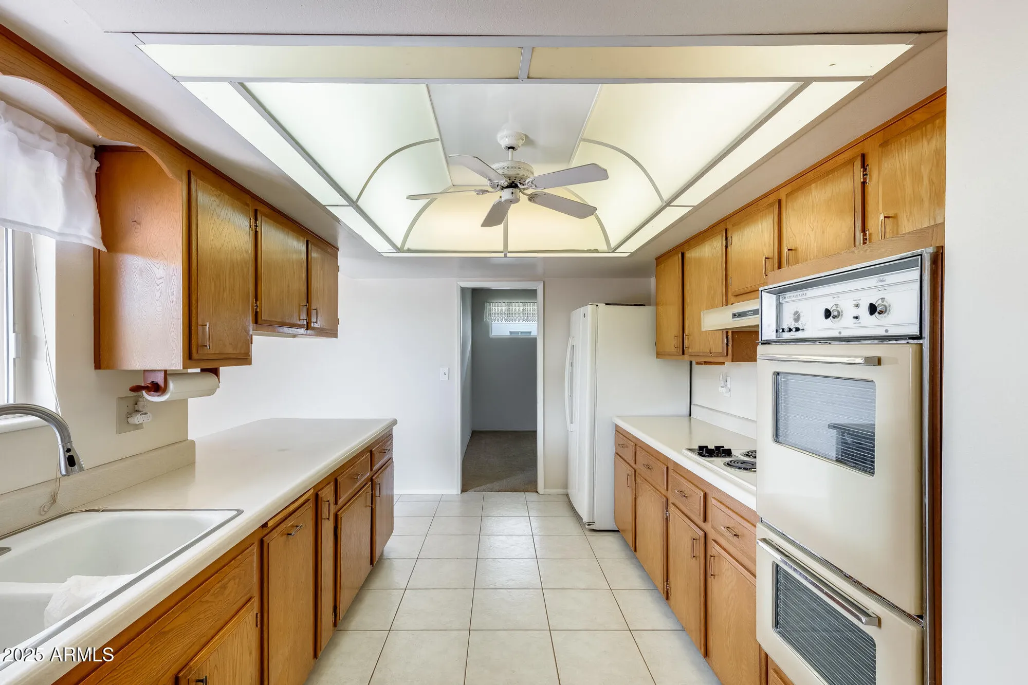 Property Slideshow image 4 of 49 | 10137 w forrester dr, Sun City, AZ, 85351