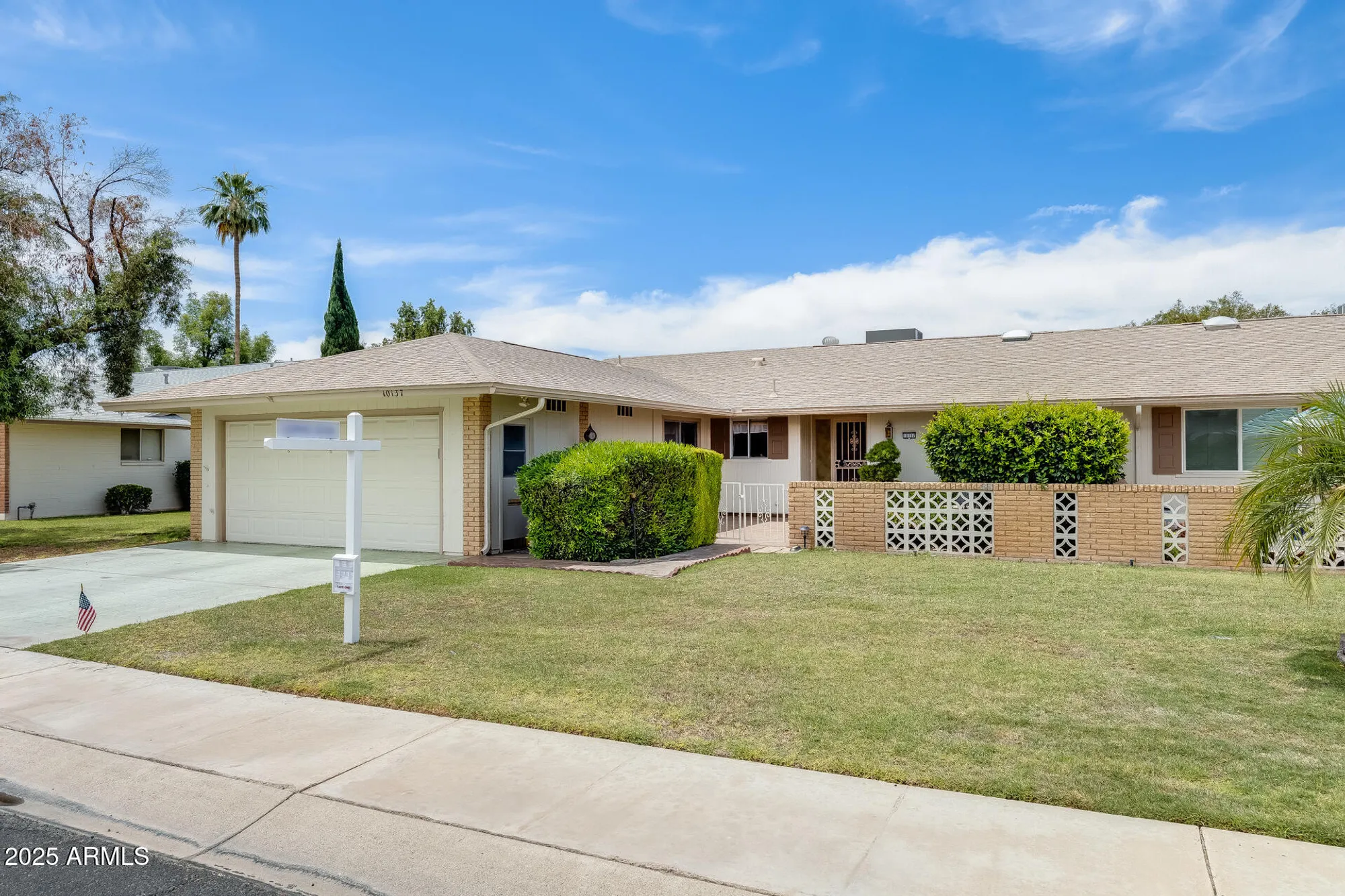 Property Slideshow image 9 of 49 | 10137 w forrester dr, Sun City, AZ, 85351