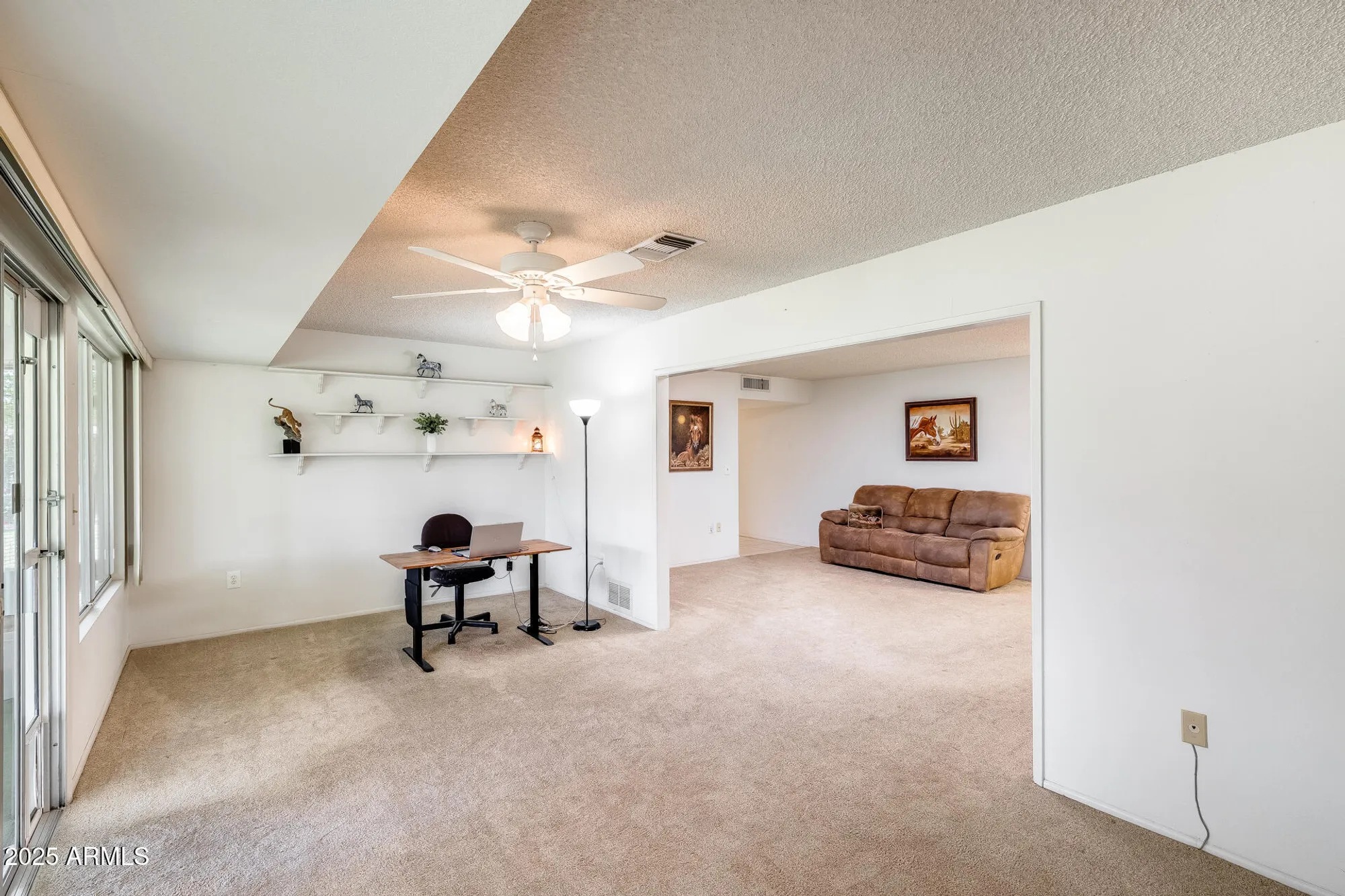 Property Slideshow image 30 of 49 | 10137 w forrester dr, Sun City, AZ, 85351