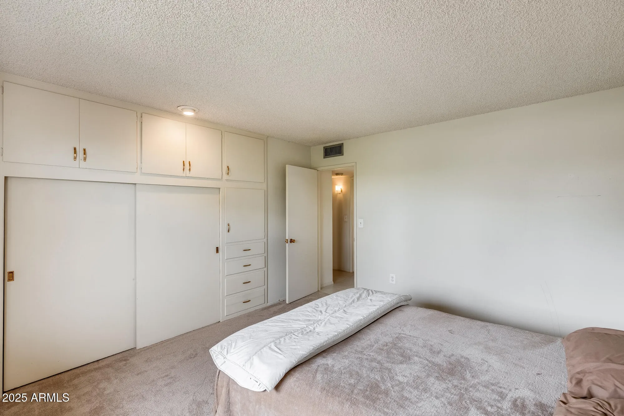 Property Slideshow image 41 of 49 | 10137 w forrester dr, Sun City, AZ, 85351