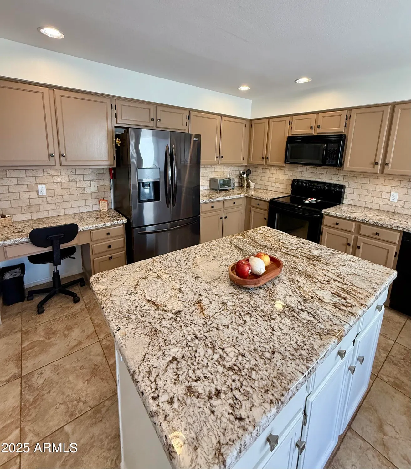 Property Slideshow image 10 of 36 | 18804 n 95th ave, Peoria, AZ, 85382