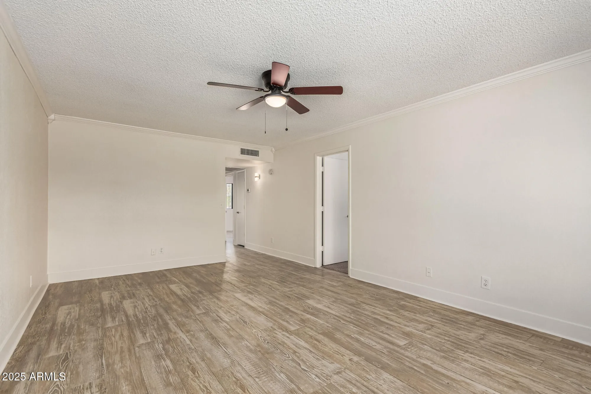 Property Slideshow image 9 of 30 | 9564 w purdue ave, Peoria, AZ, 85345