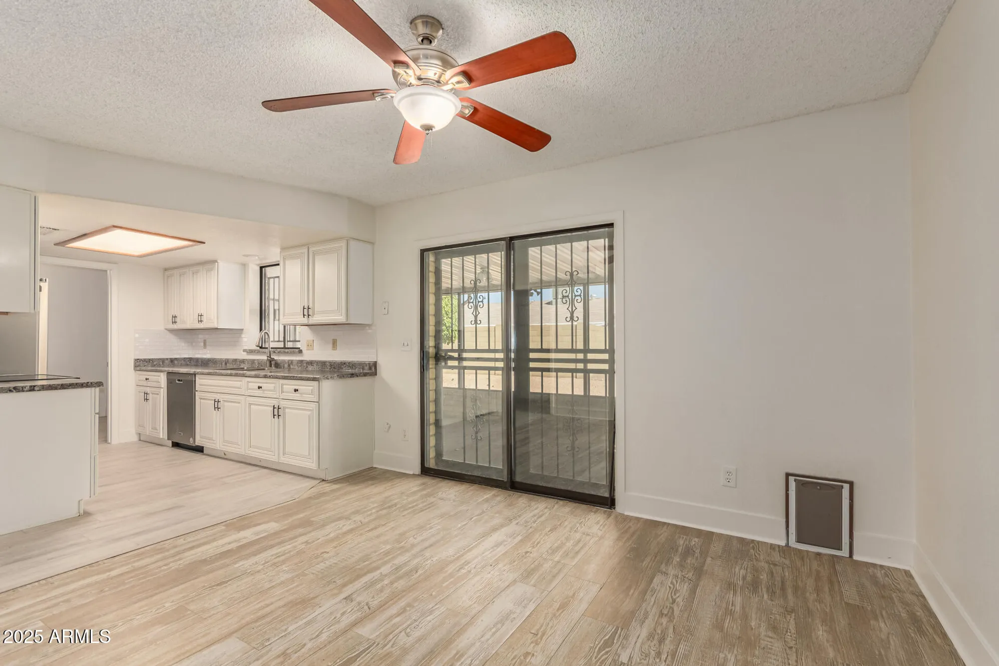 Property Slideshow image 10 of 30 | 9564 w purdue ave, Peoria, AZ, 85345