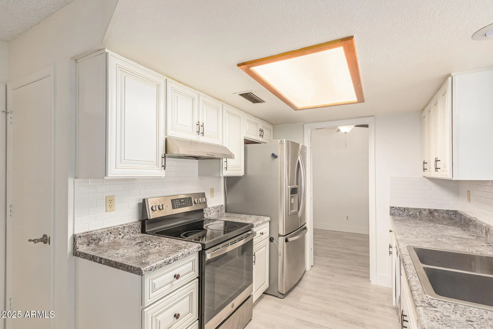 Property Slideshow image 14 of 30 | 9564 w purdue ave, Peoria, AZ, 85345