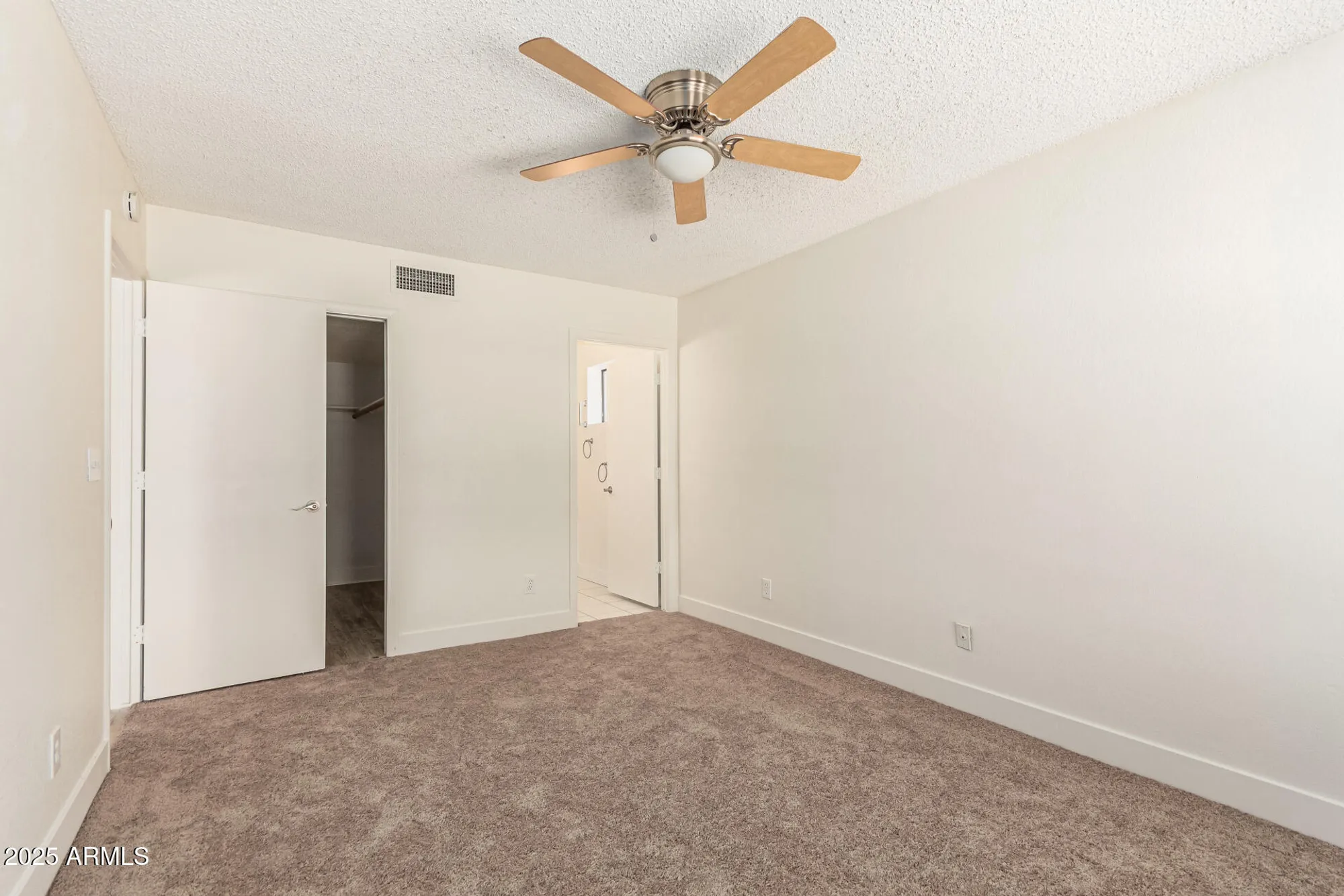 Property Slideshow image 16 of 30 | 9564 w purdue ave, Peoria, AZ, 85345
