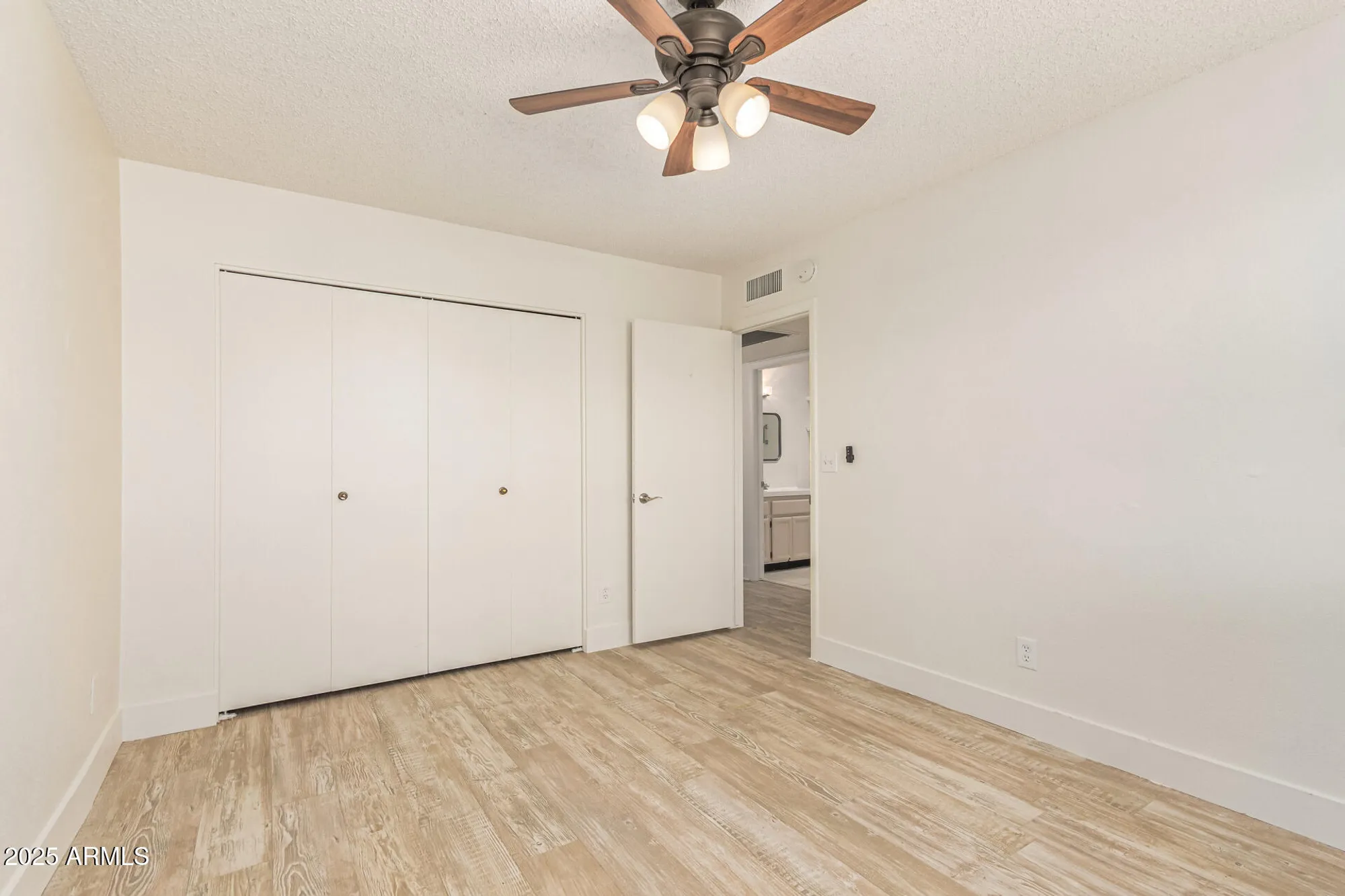 Property Slideshow image 21 of 30 | 9564 w purdue ave, Peoria, AZ, 85345