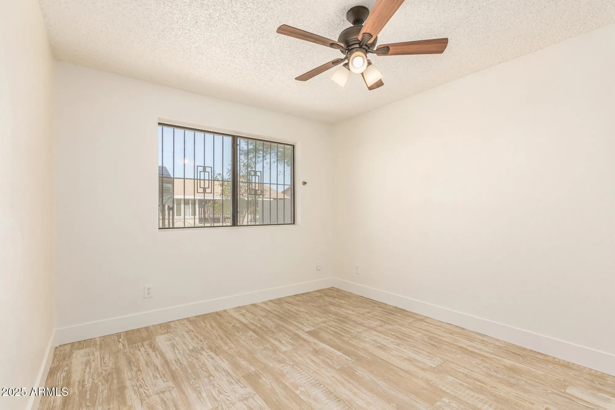 Property Slideshow image 20 of 30 | 9564 w purdue ave, Peoria, AZ, 85345