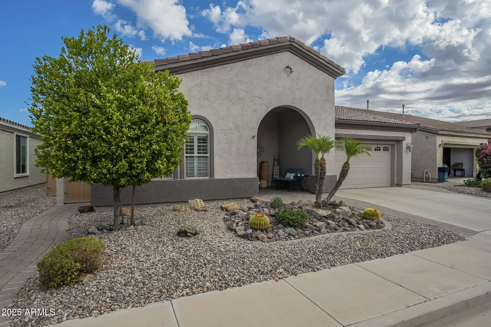 Property Slideshow image 5 of 81 | 4644 e sourwood dr, Gilbert, AZ, 85298