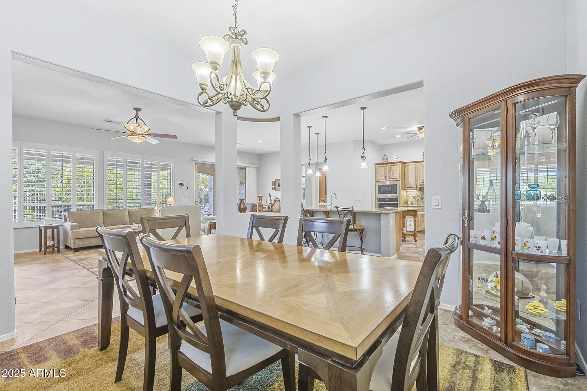 Property Slideshow image 16 of 81 | 4644 e sourwood dr, Gilbert, AZ, 85298