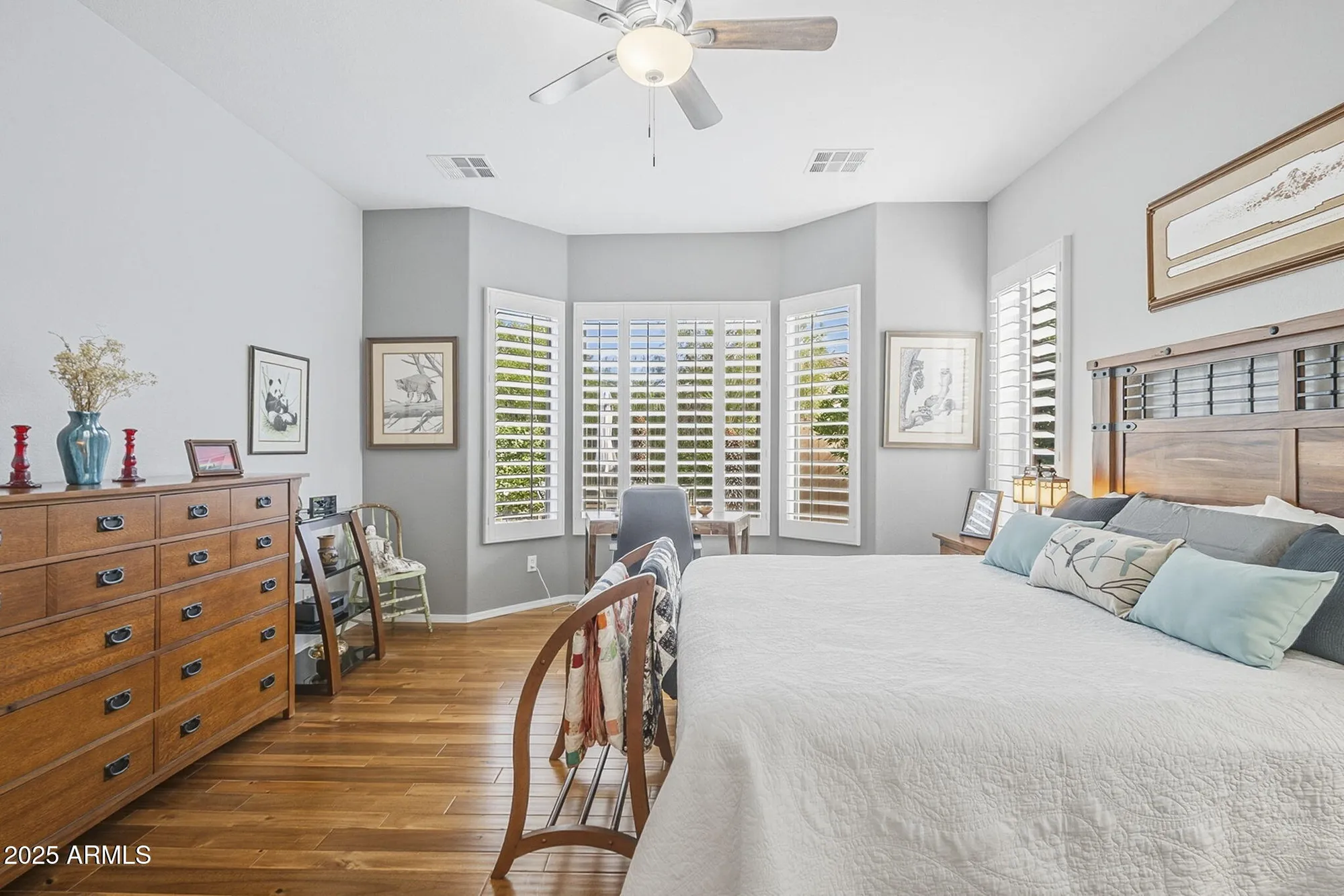 Property Slideshow image 40 of 81 | 4644 e sourwood dr, Gilbert, AZ, 85298