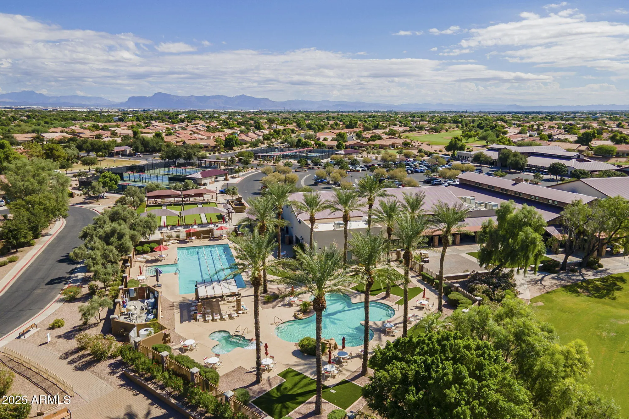 Property Slideshow image 72 of 81 | 4644 e sourwood dr, Gilbert, AZ, 85298