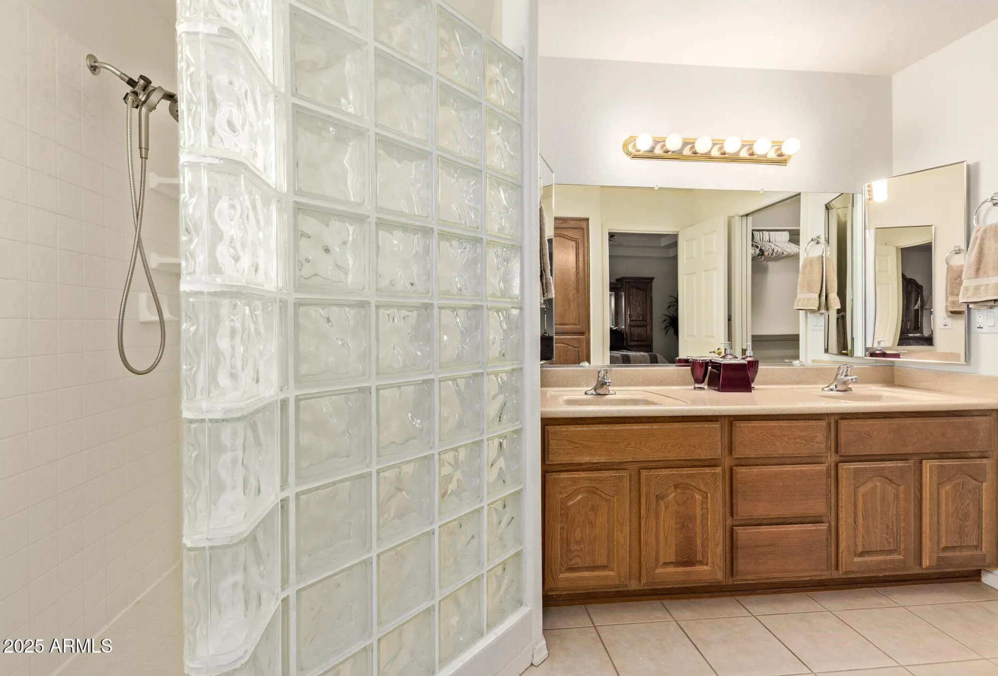 Property Slideshow image 23 of 40 | 11547 e neville ave, Mesa, AZ, 85209