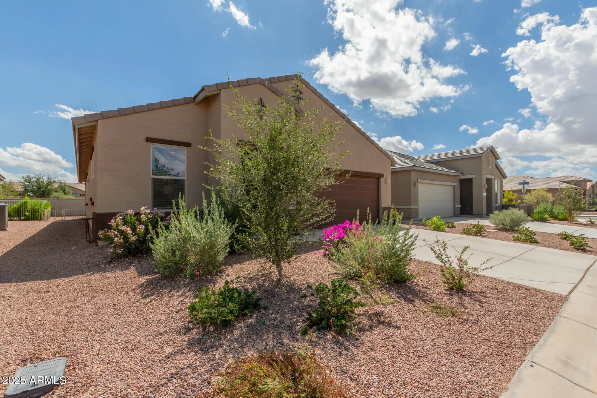 Property Slideshow image 4 of 26 | 20485 n candlelight rd, Maricopa, AZ, 85138