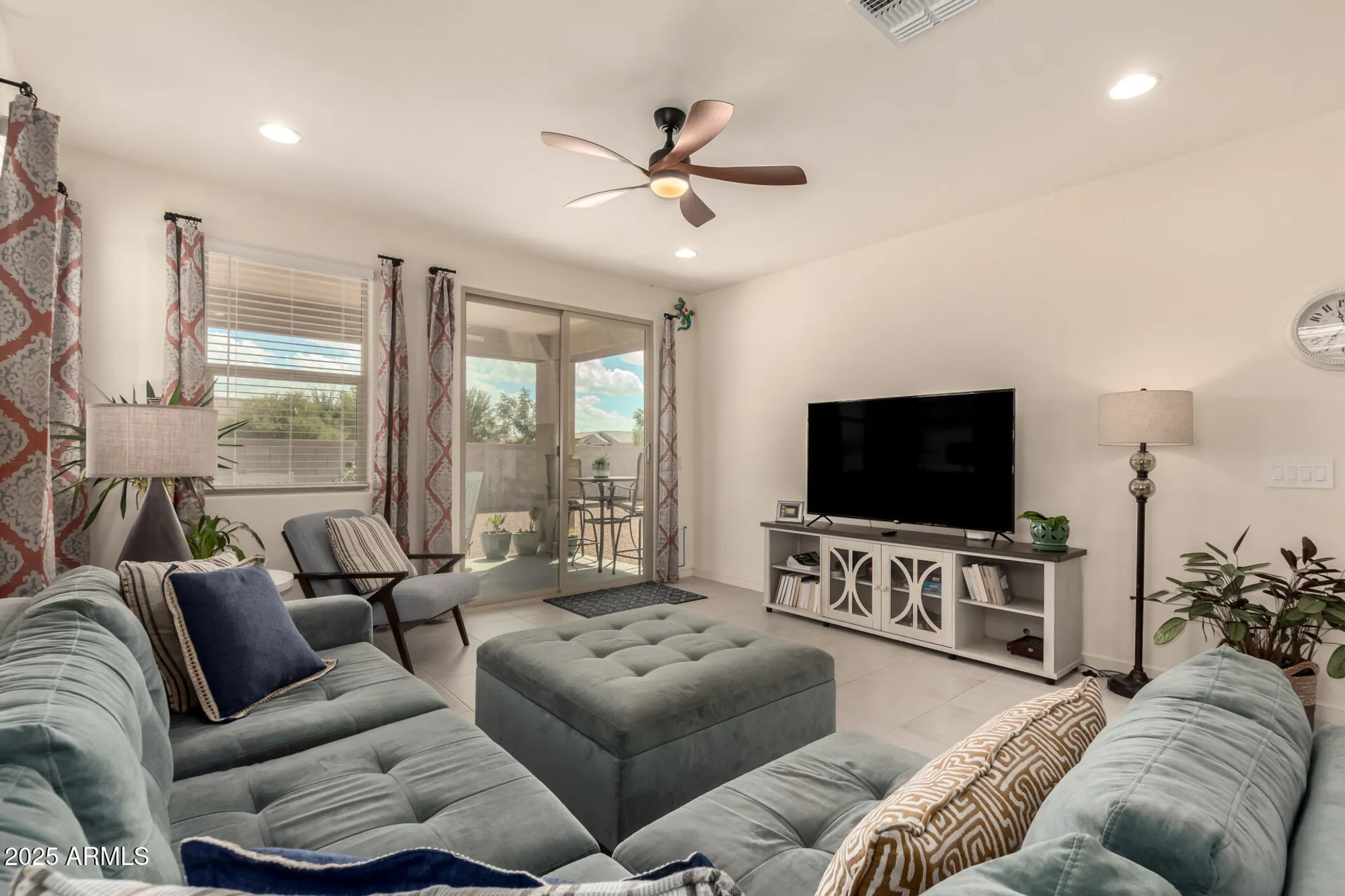 Property Slideshow image 6 of 26 | 20485 n candlelight rd, Maricopa, AZ, 85138