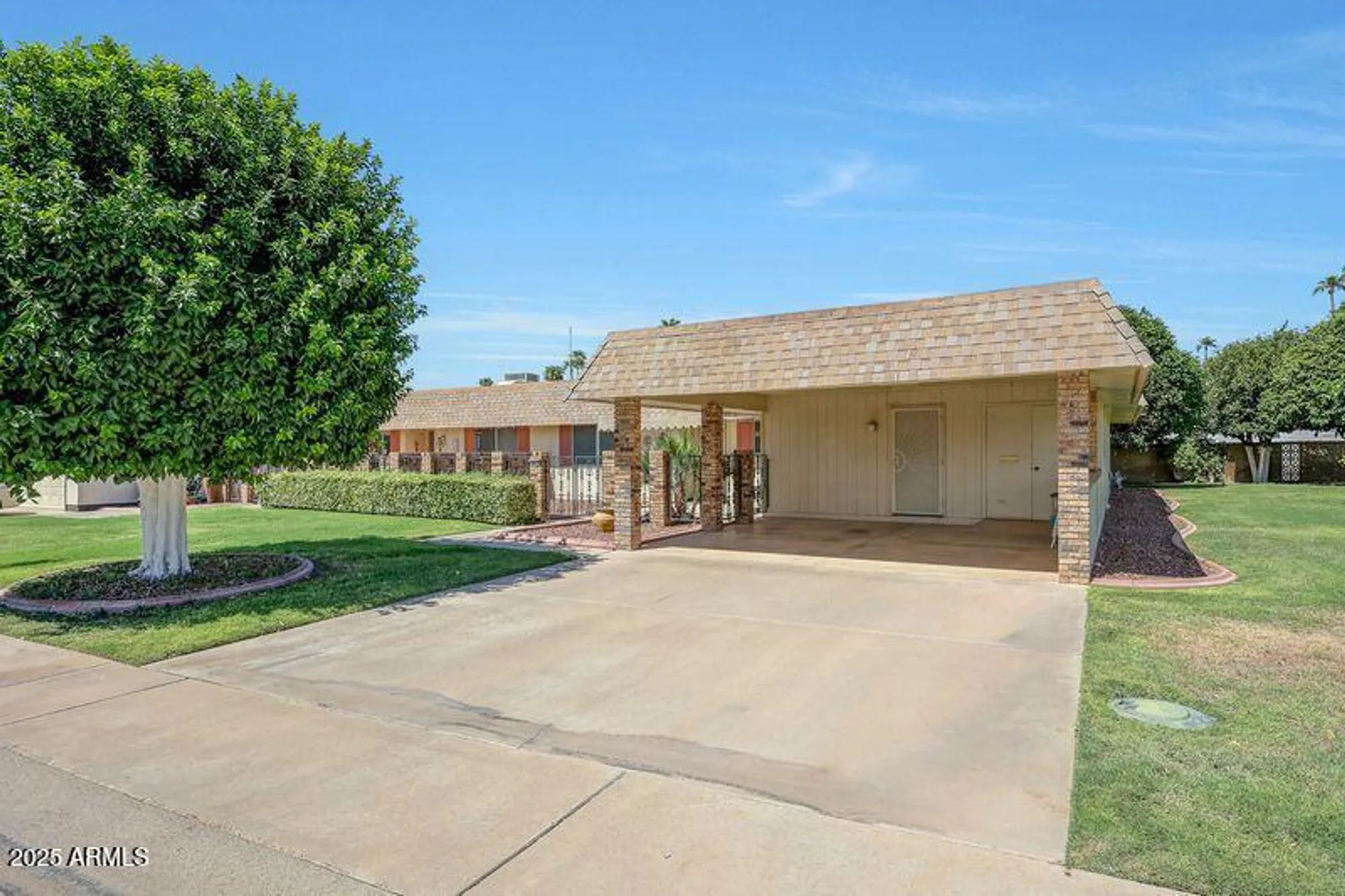 Property Slideshow image 39 of 39 | 10415 w camelot cir, Sun City, AZ, 85351