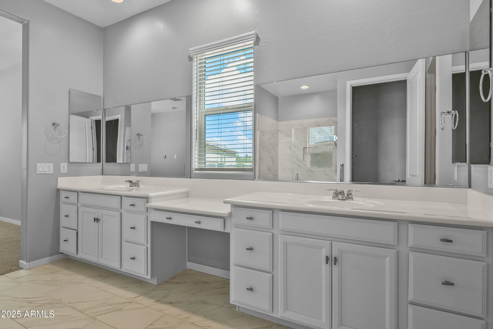 Property Slideshow image 15 of 48 | 41912 w sequoia dr, Maricopa, AZ, 85138