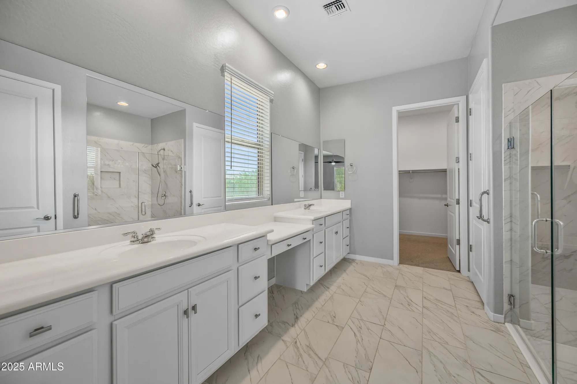 Property Slideshow image 14 of 48 | 41912 w sequoia dr, Maricopa, AZ, 85138