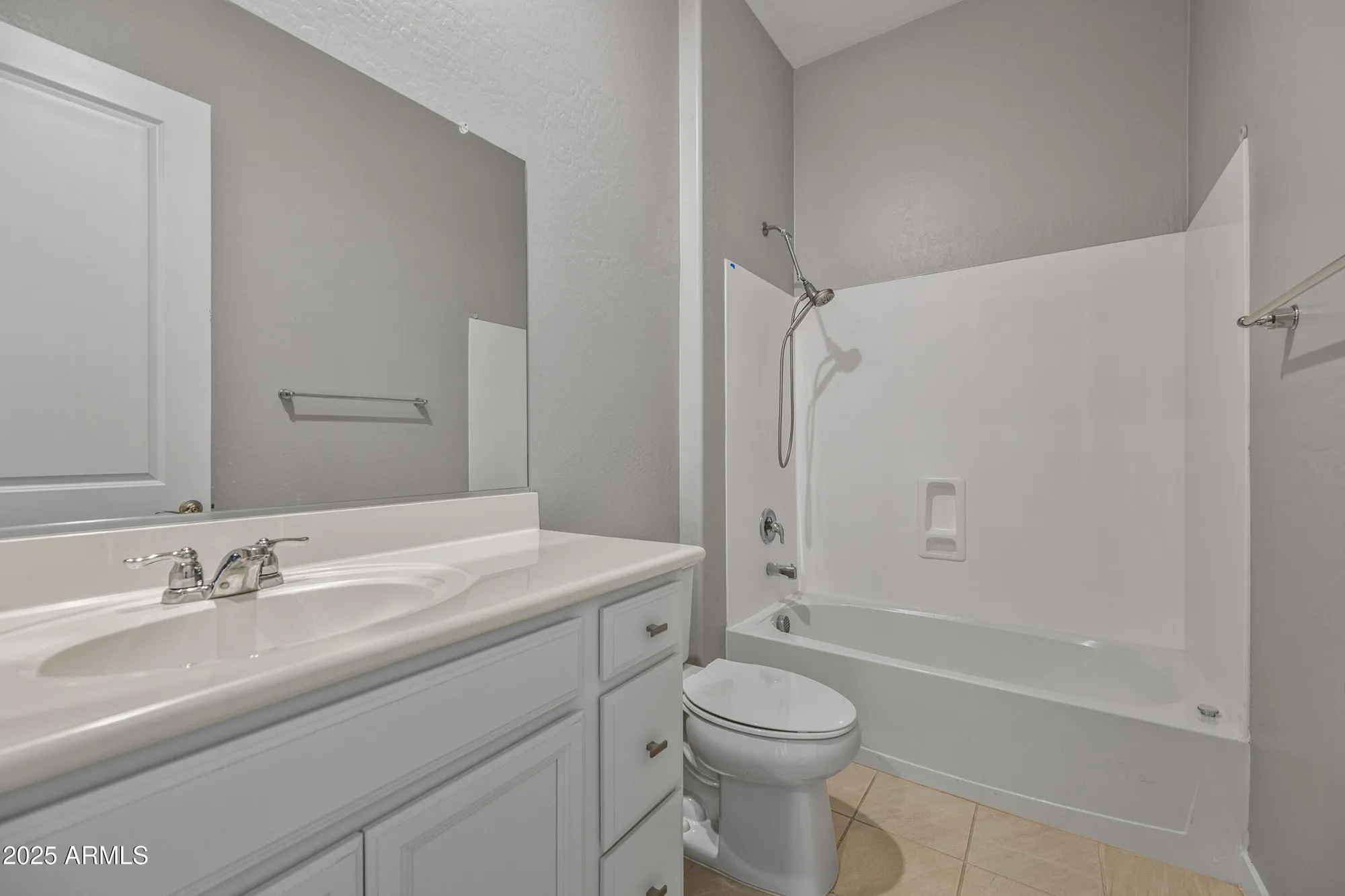 Property Slideshow image 24 of 48 | 41912 w sequoia dr, Maricopa, AZ, 85138