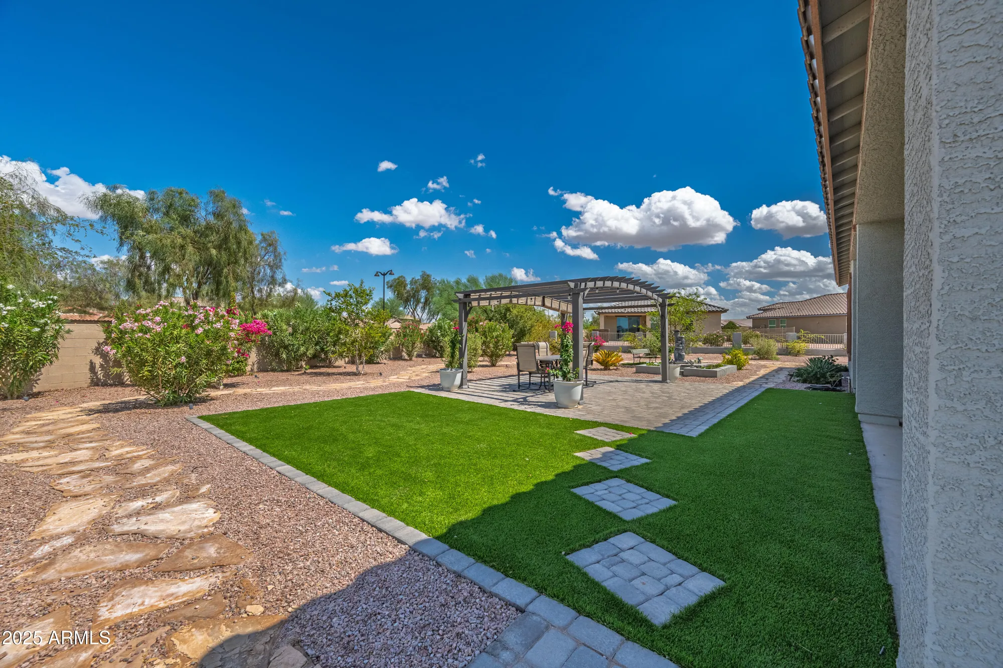 Property Slideshow image 28 of 48 | 41912 w sequoia dr, Maricopa, AZ, 85138