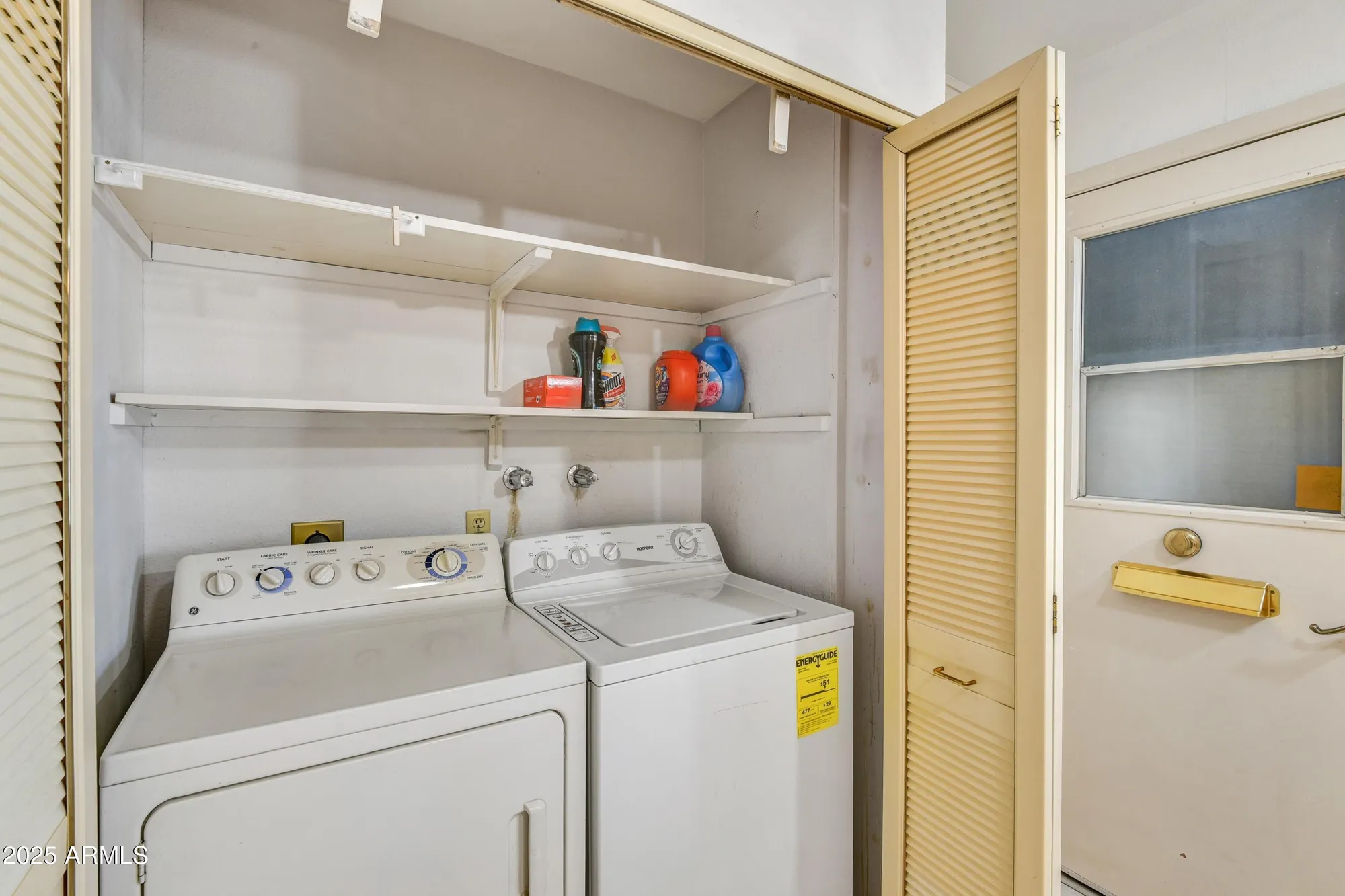 Property Slideshow image 11 of 20 | 10931 w thunderbird blvd, Sun City, AZ, 85351