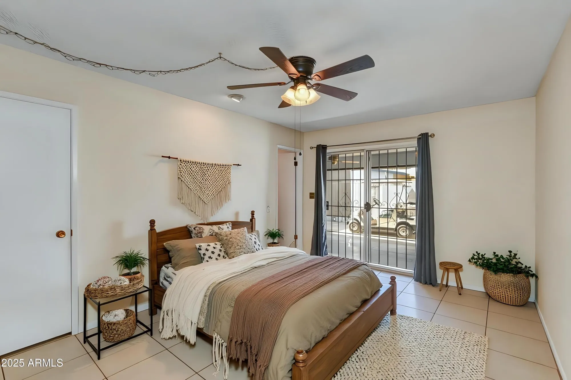 Property Slideshow image 12 of 20 | 10931 w thunderbird blvd, Sun City, AZ, 85351