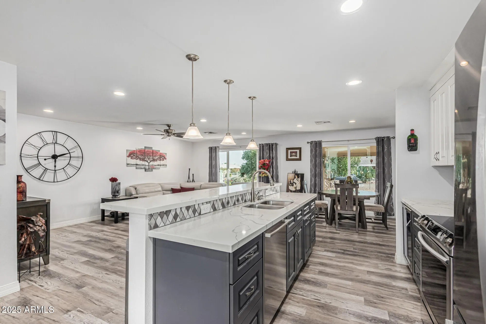 Property Slideshow image 8 of 35 | 10419 w tumblewood dr, Sun City, AZ, 85351