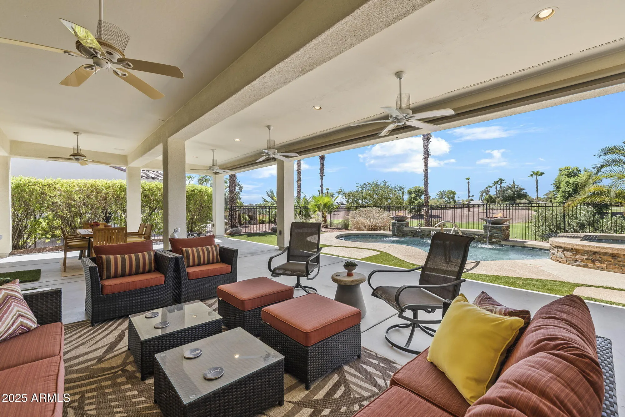Property Slideshow image 27 of 62 | 21916 n pedregosa ct, Sun City West, AZ, 85375